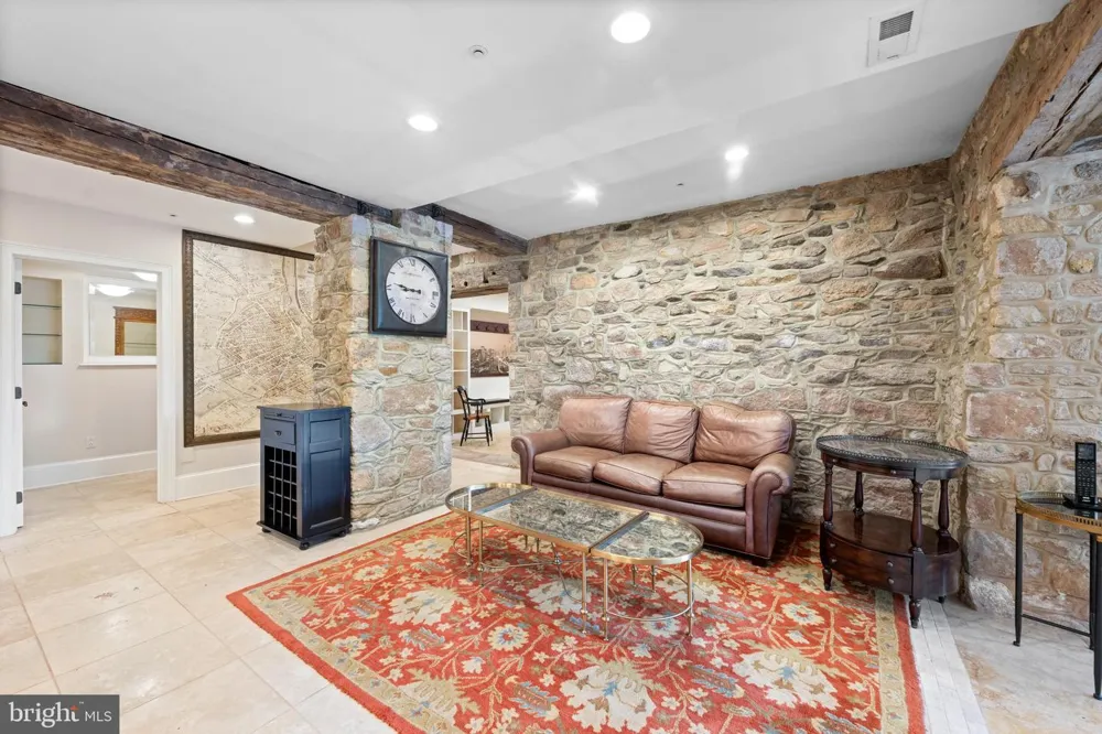 3345 HOLICONG Doylestown, PA 18902