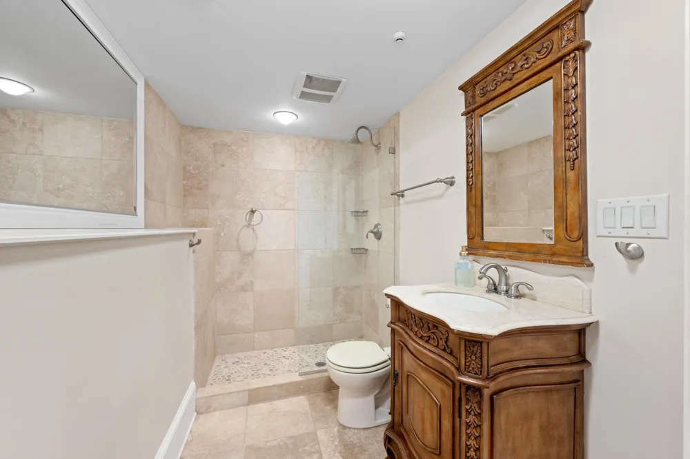 3345 HOLICONG Doylestown, PA 18902