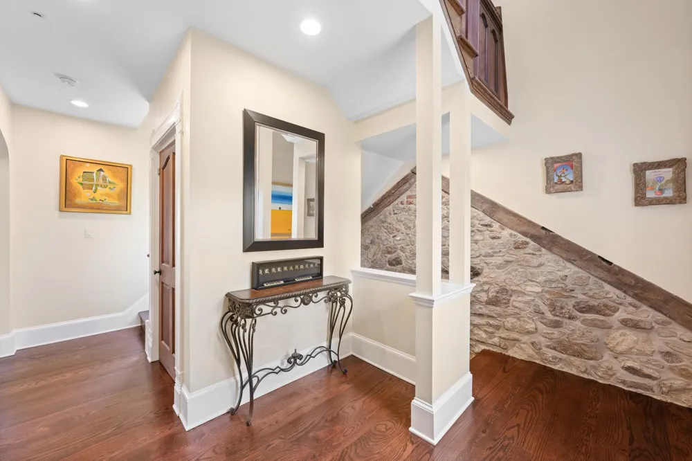 3345 HOLICONG Doylestown, PA 18902