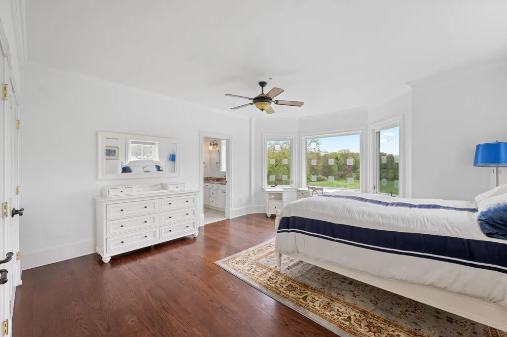 3345 HOLICONG Doylestown, PA 18902