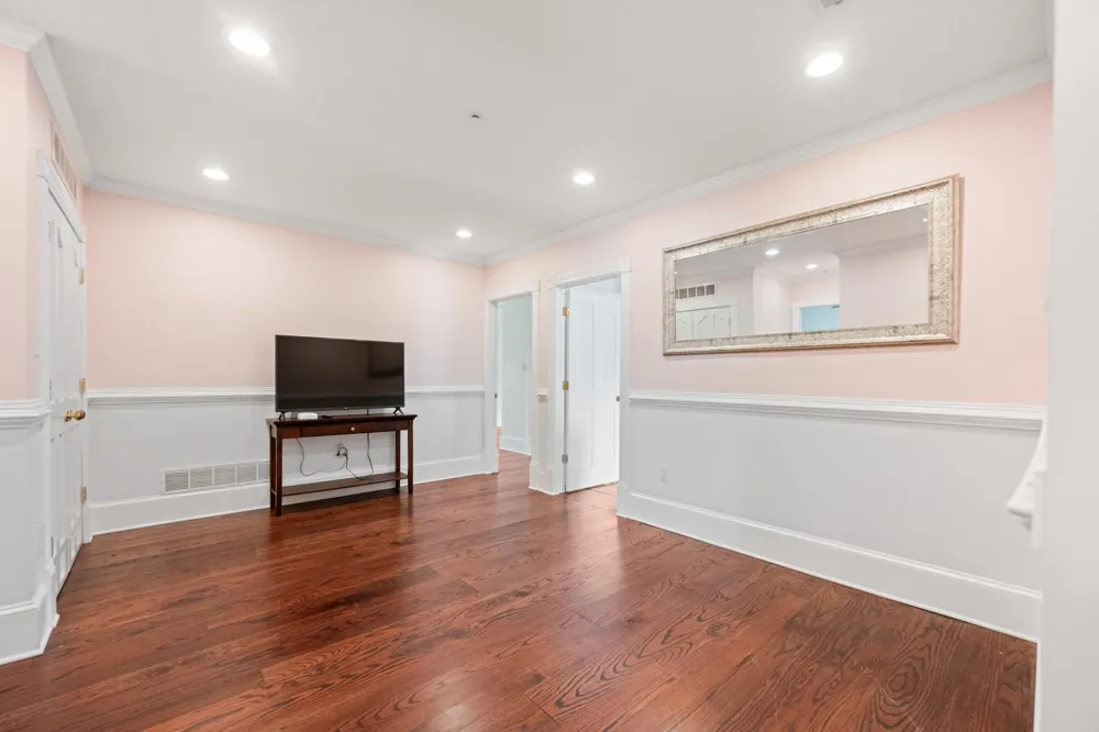 3345 HOLICONG Doylestown, PA 18902