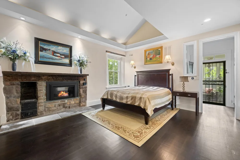 3345 HOLICONG Doylestown, PA 18902
