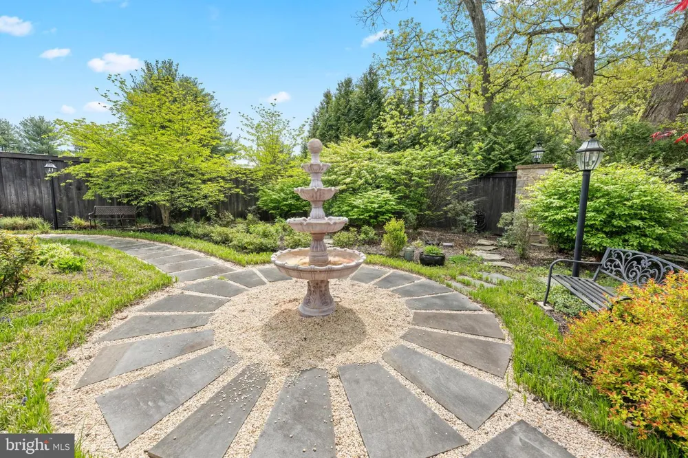 3345 HOLICONG Doylestown, PA 18902