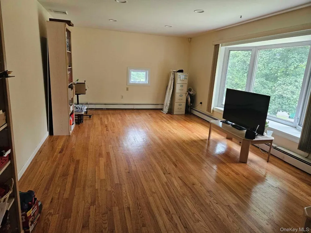 21 VERPLANCK AVENUE Hopewell Junction, NY 12533