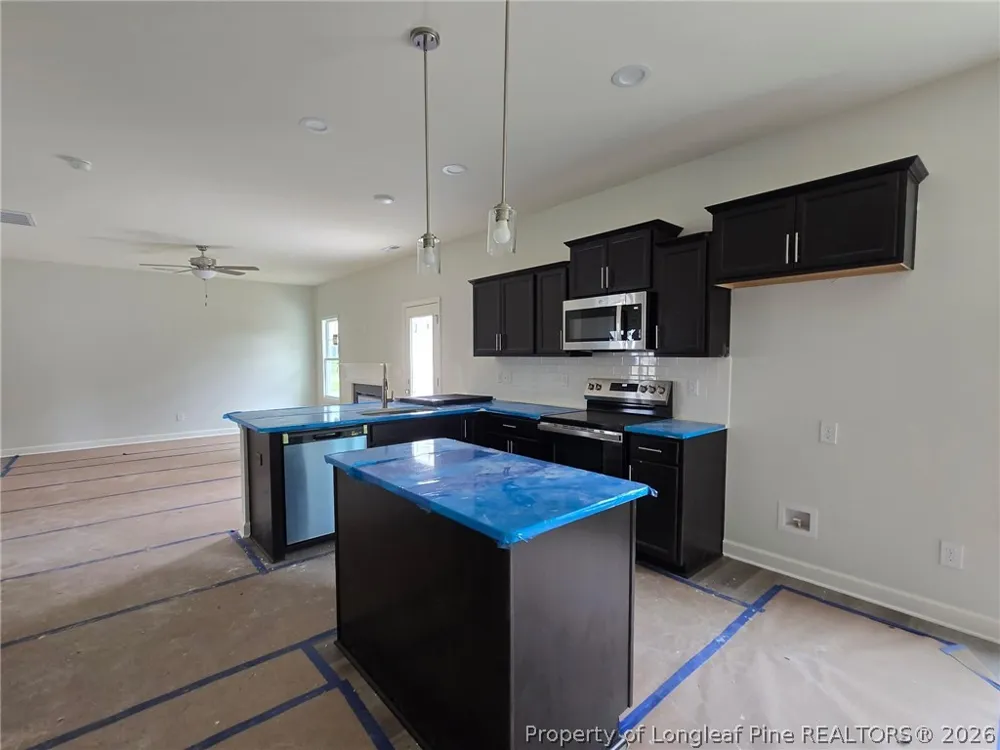 4308 Kirkhill Court Wade, NC 28395