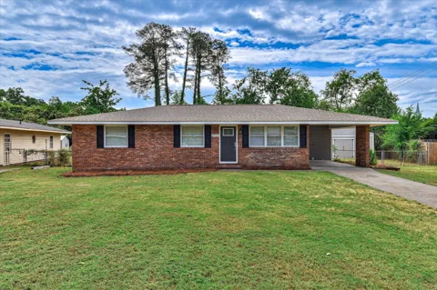 2712 Pine Valley