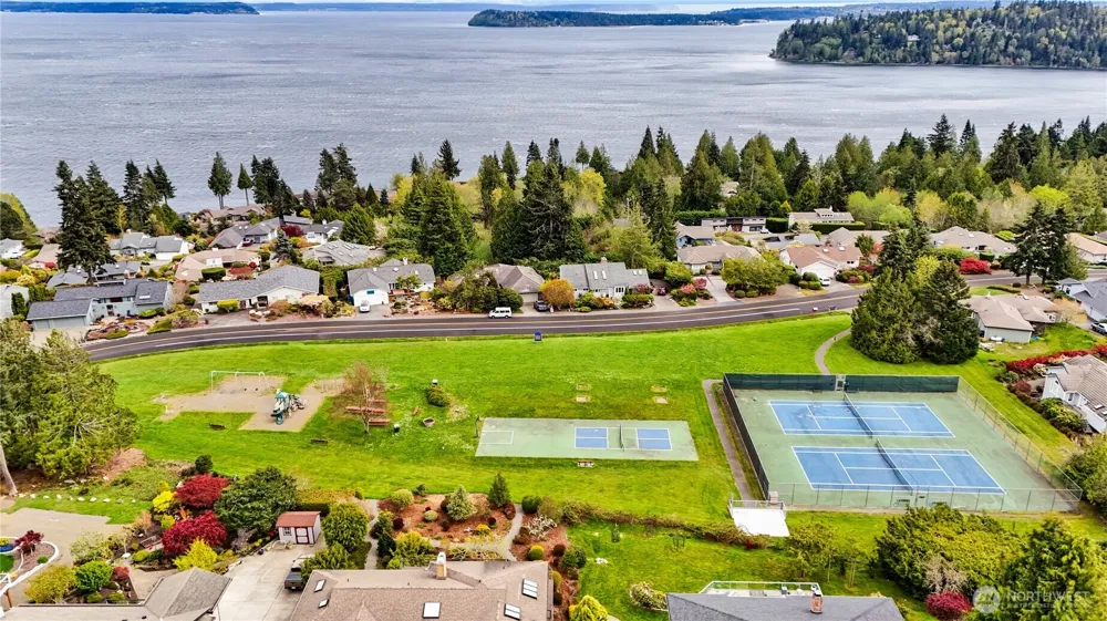 37 Jackson Lane Port Ludlow, WA 98365