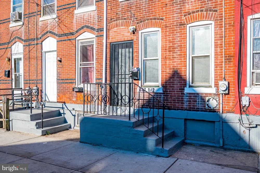 447 WHITTAKER AVENUE Trenton, NJ 08611