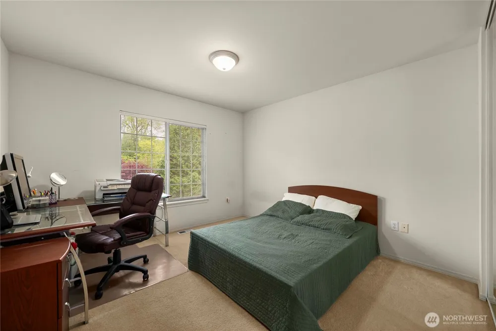 28459 34th Avenue S #71 Auburn, WA 98001