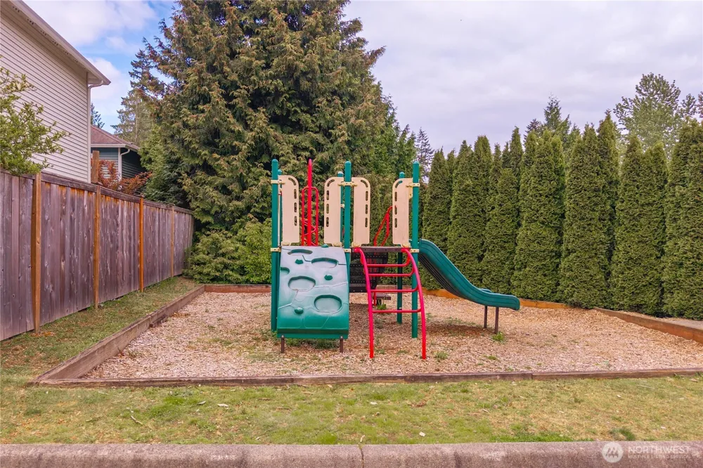28459 34th Avenue S #71 Auburn, WA 98001