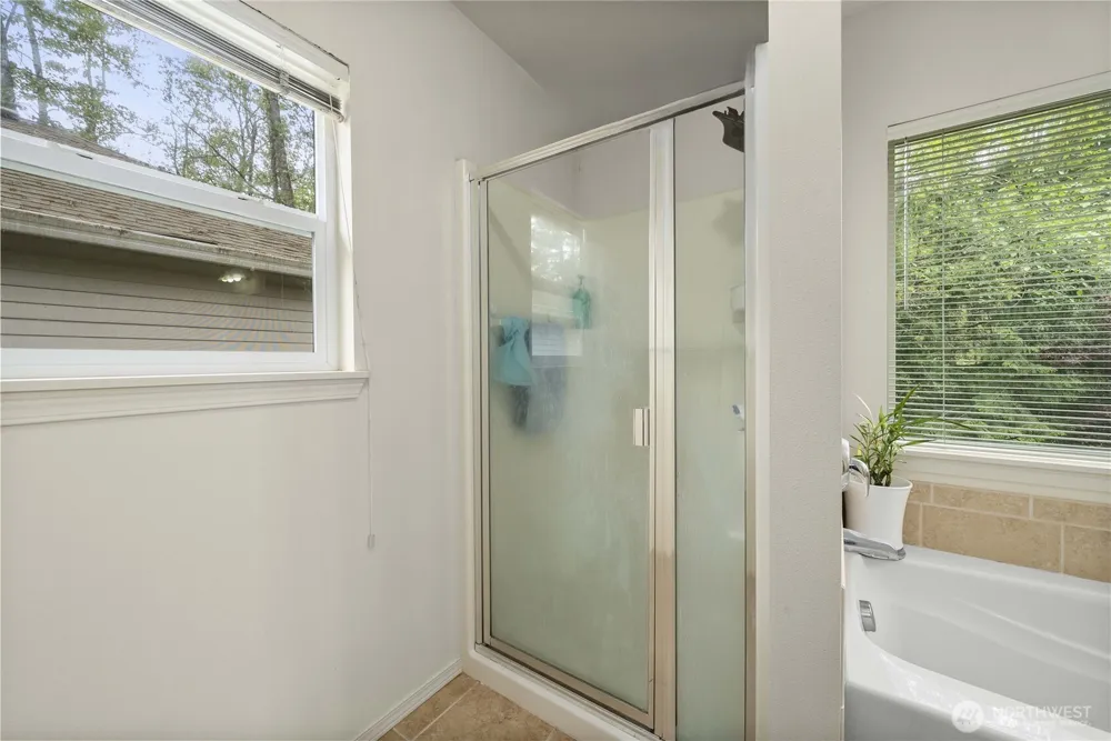 28459 34th Avenue S #71 Auburn, WA 98001