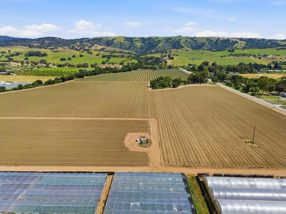 Leavesley Road Gilroy, CA 95020