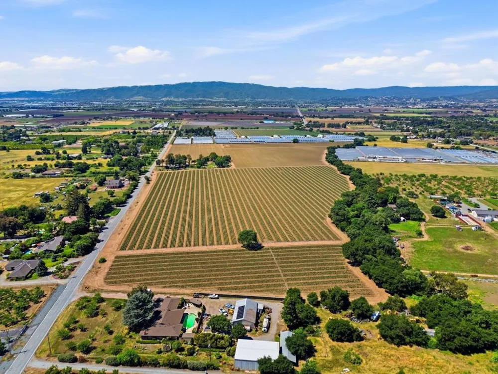 Leavesley Road Gilroy, CA 95020