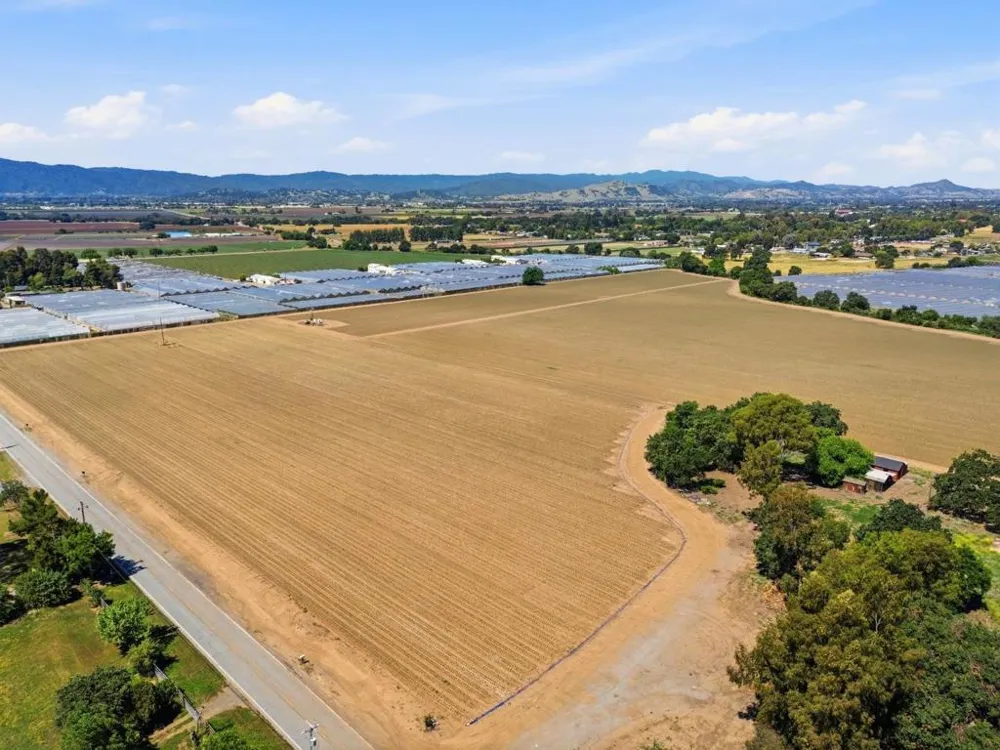 Leavesley Road Gilroy, CA 95020
