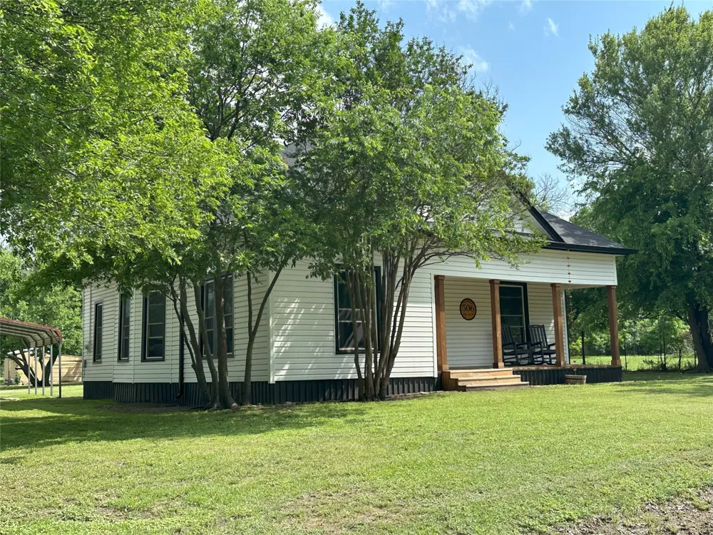 506 NE 3rd Street Hubbard, TX 76648
