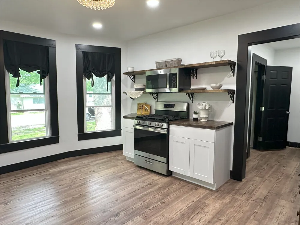 506 NE 3rd Street Hubbard, TX 76648