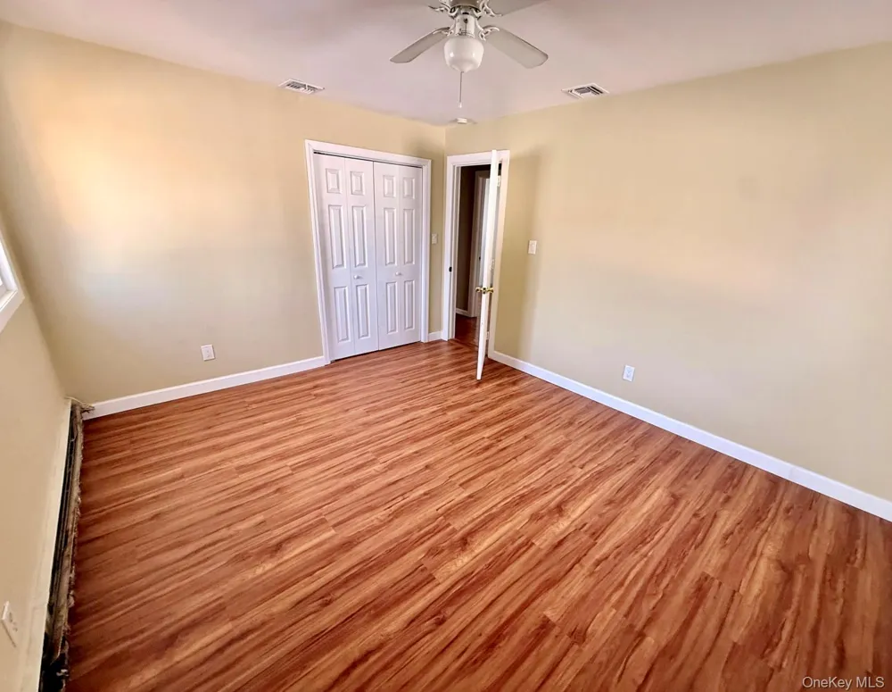 43 Johnson Avenue Ronkonkoma, NY 11779