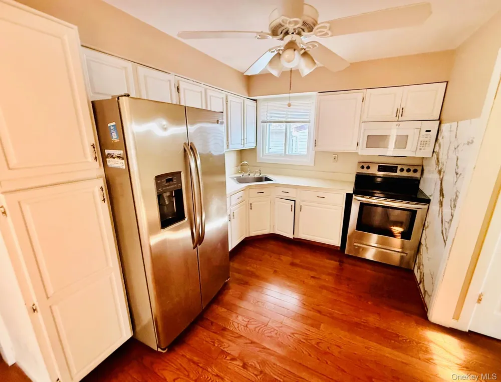 43 Johnson Avenue Ronkonkoma, NY 11779