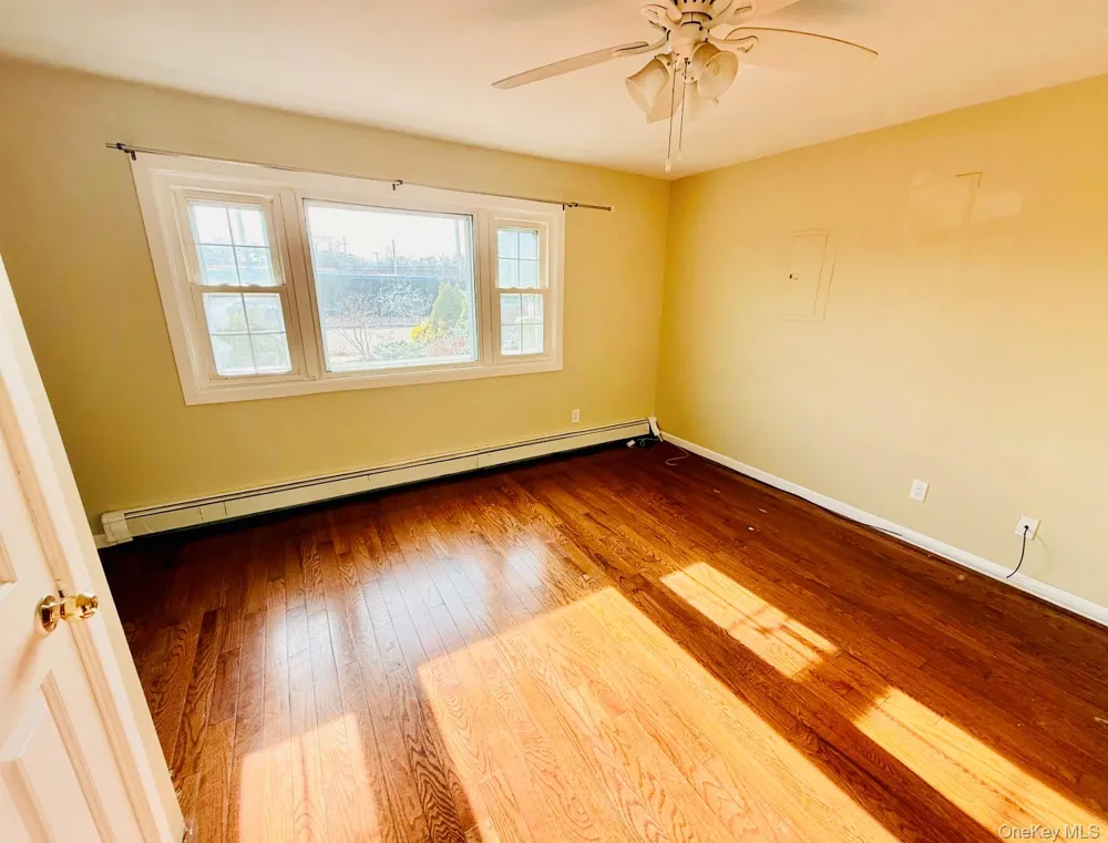 43 Johnson Avenue Ronkonkoma, NY 11779