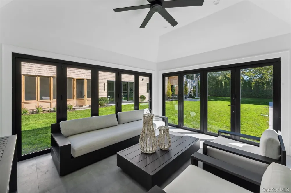 510 Abrahams Path Amagansett, NY 11930