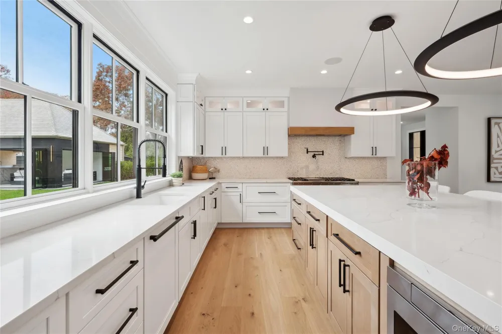 510 Abrahams Path Amagansett, NY 11930