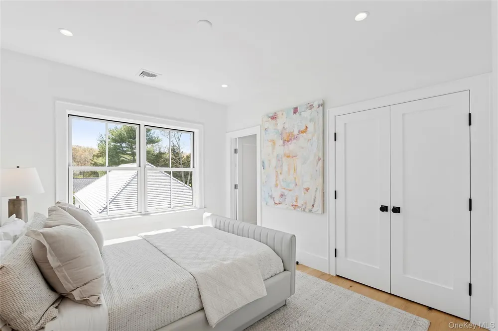 510 Abrahams Path Amagansett, NY 11930