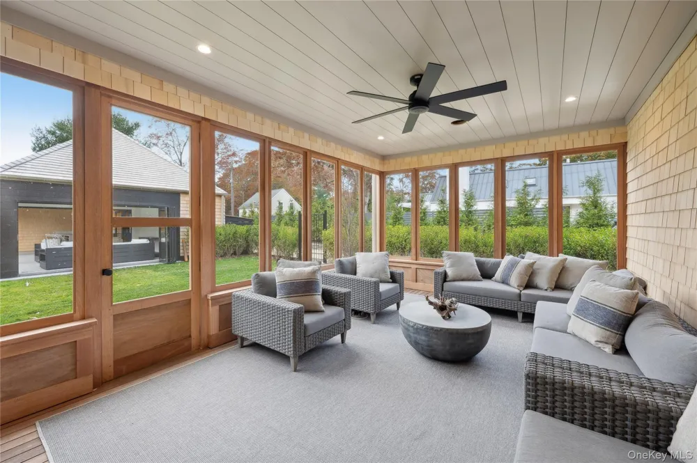 510 Abrahams Path Amagansett, NY 11930