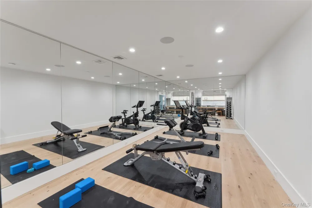 510 Abrahams Path Amagansett, NY 11930