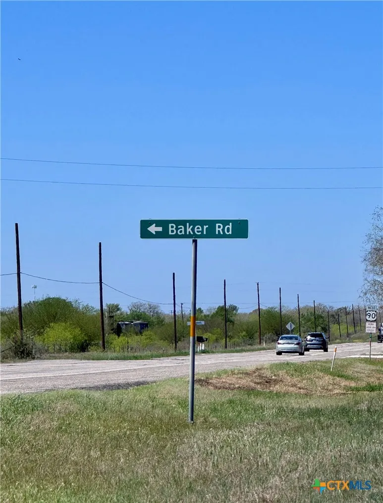 3775 BAKER ROAD Kingsbury, TX 78638