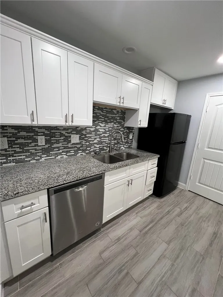 6501 Osprey Drive #A+B Houston, TX 77048