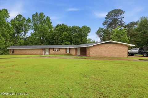 270 Magnolia Drive