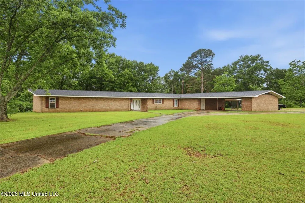 270 Magnolia Drive Raleigh, MS 39153