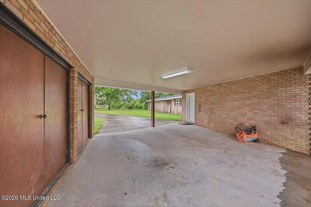 270 Magnolia Drive Raleigh, MS 39153
