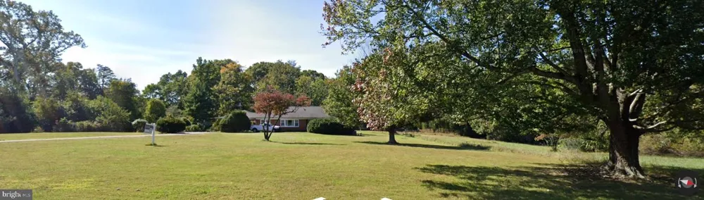 900 SENECA ROAD Great Falls, VA 22066