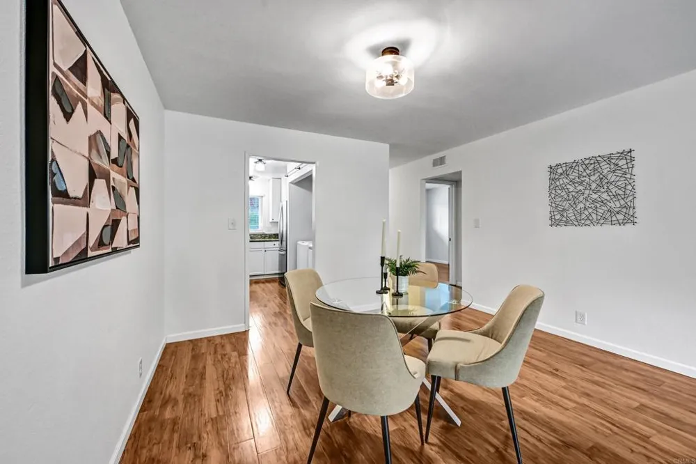 760 Encinitas Blvd. #101 Encinitas, CA 92024