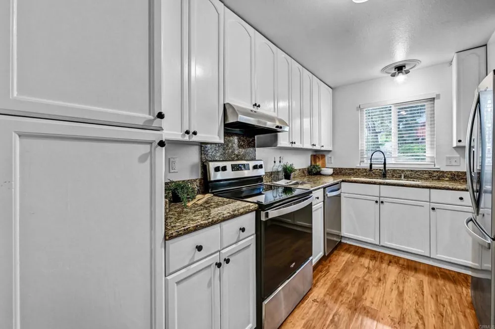 760 Encinitas Blvd. #101 Encinitas, CA 92024