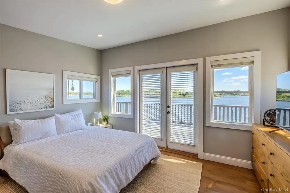 53 Old Neck Road S Center Moriches, NY 11934