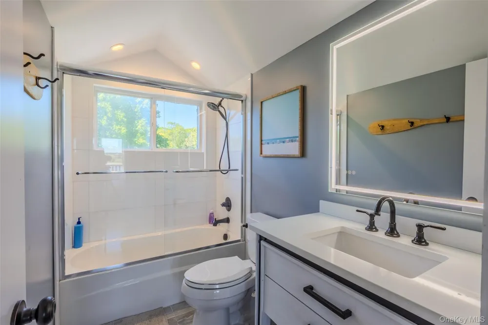 53 Old Neck Road S Center Moriches, NY 11934