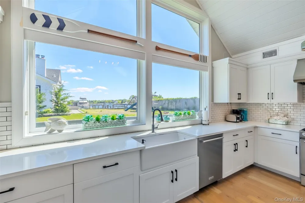 53 Old Neck Road S Center Moriches, NY 11934