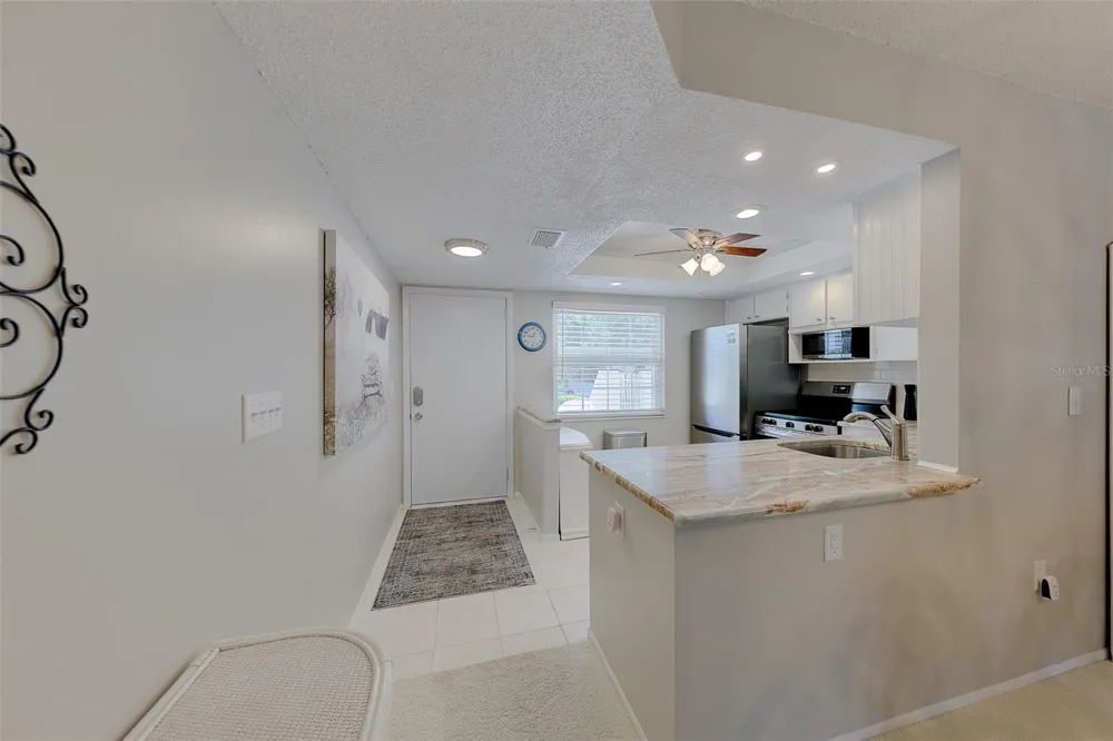 946 VIRGINIA STREET #107 Dunedin, FL 34698