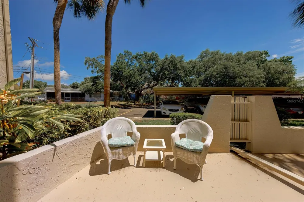 946 VIRGINIA STREET #107 Dunedin, FL 34698