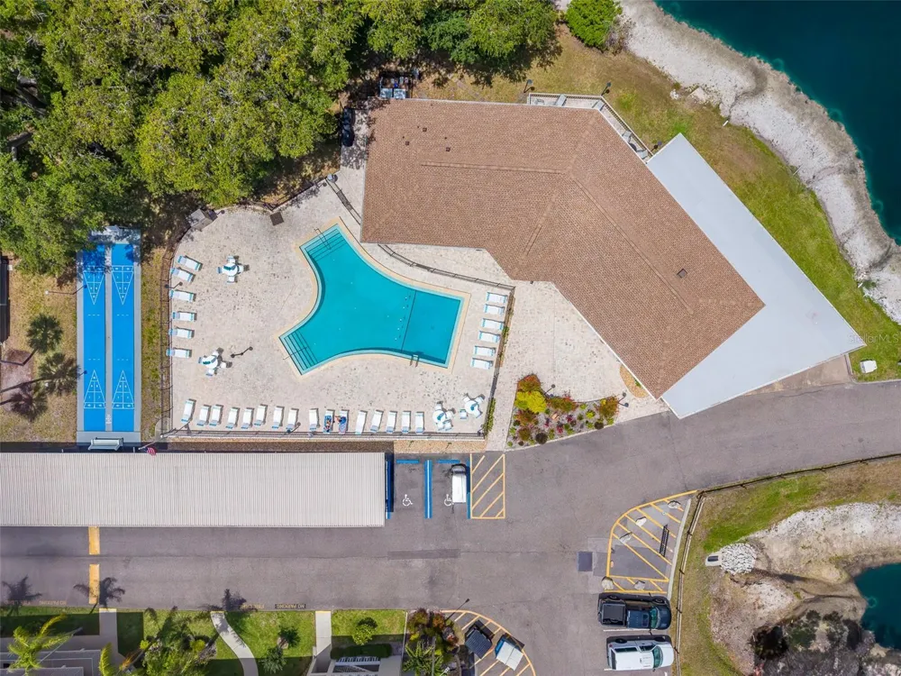 946 VIRGINIA STREET #107 Dunedin, FL 34698