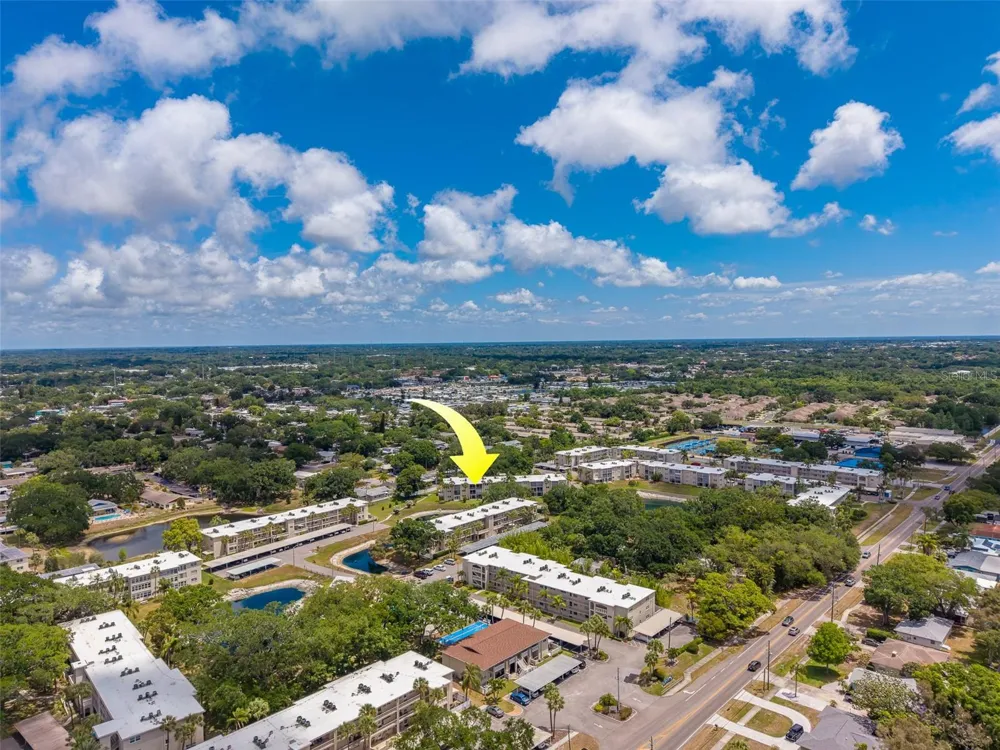946 VIRGINIA STREET #107 Dunedin, FL 34698