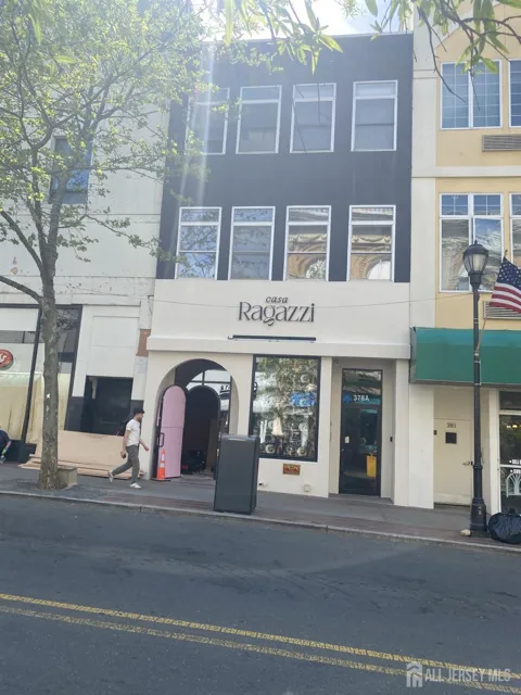 378 George Street #201
