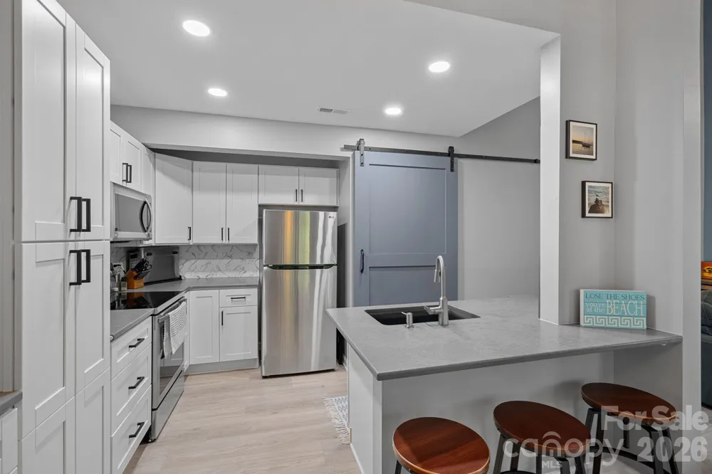 19905 Henderson Road #F Cornelius, NC 28031