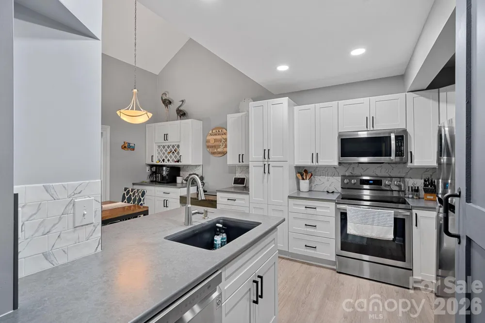 19905 Henderson Road #F Cornelius, NC 28031