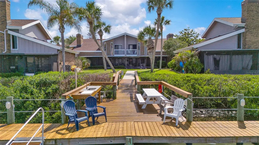121 LAGOON COURT New Smyrna Beach, FL 32169