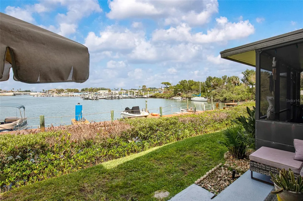 121 LAGOON COURT New Smyrna Beach, FL 32169