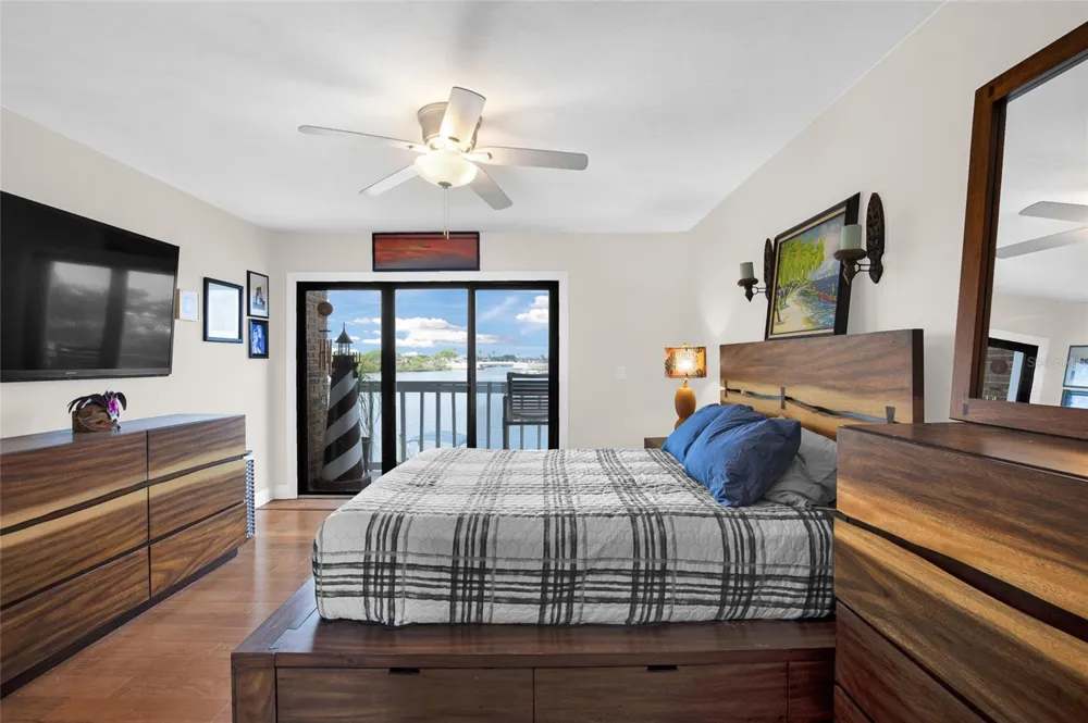 121 LAGOON COURT New Smyrna Beach, FL 32169