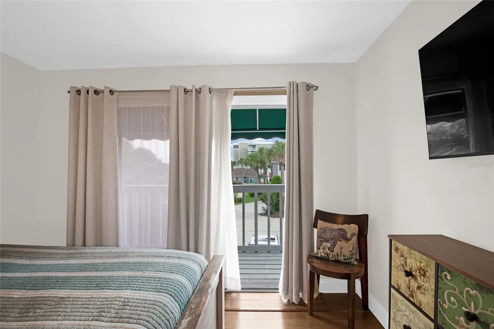 121 LAGOON COURT New Smyrna Beach, FL 32169